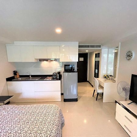 Apartment At Kris Resort Bangtao By Lofty Bang Tao Beach  Esterno foto