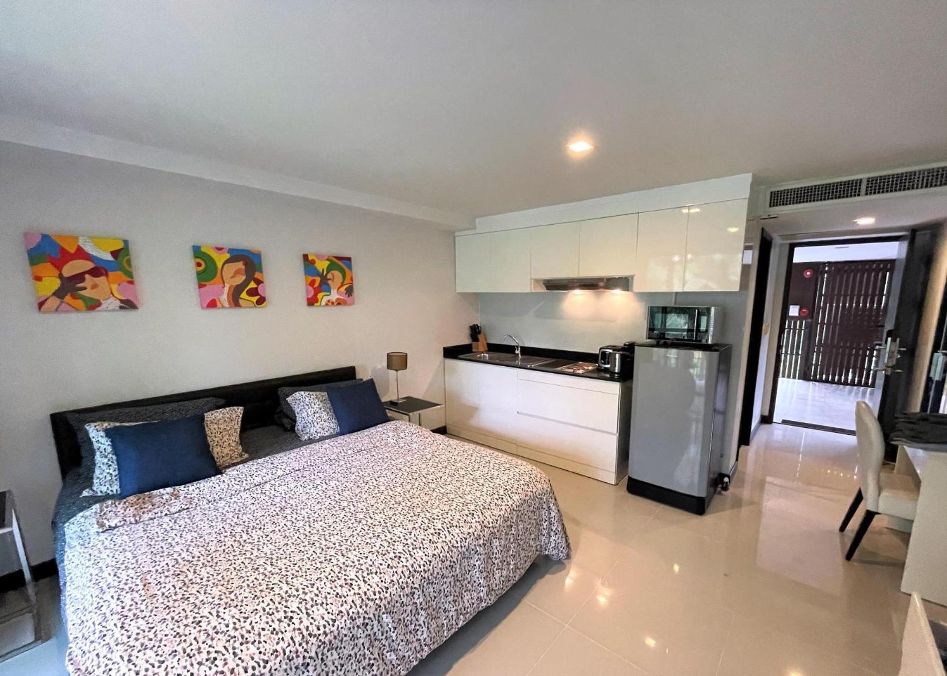 Apartment At Kris Resort Bangtao By Lofty Bang Tao Beach  Esterno foto